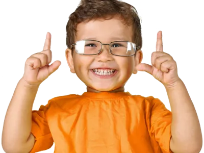 jongen-vingers-omhoog