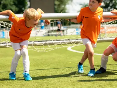 Club Tiki Taka - De Wirre Warre